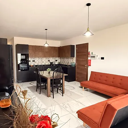 Marsascala Boutique Close To The Sea With 3 Bedrooms アパート *