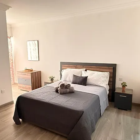Marsascala Boutique Close To The Sea With 3 Bedrooms *